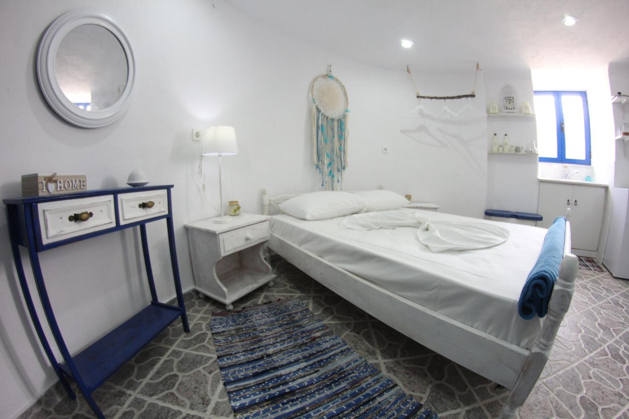 Silis Houses On The Beach Artemida  Room photo